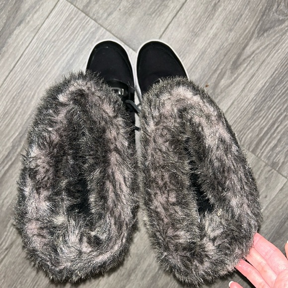 Cougar Black Vesta Grey Faux Fur Collar Knee High Waterproof Insulated Snow Boot - Picture 4 of 8